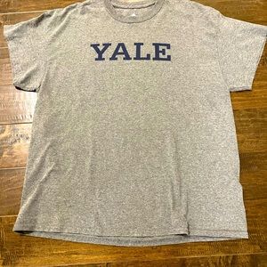 Graphic Yale T-Shirt XL